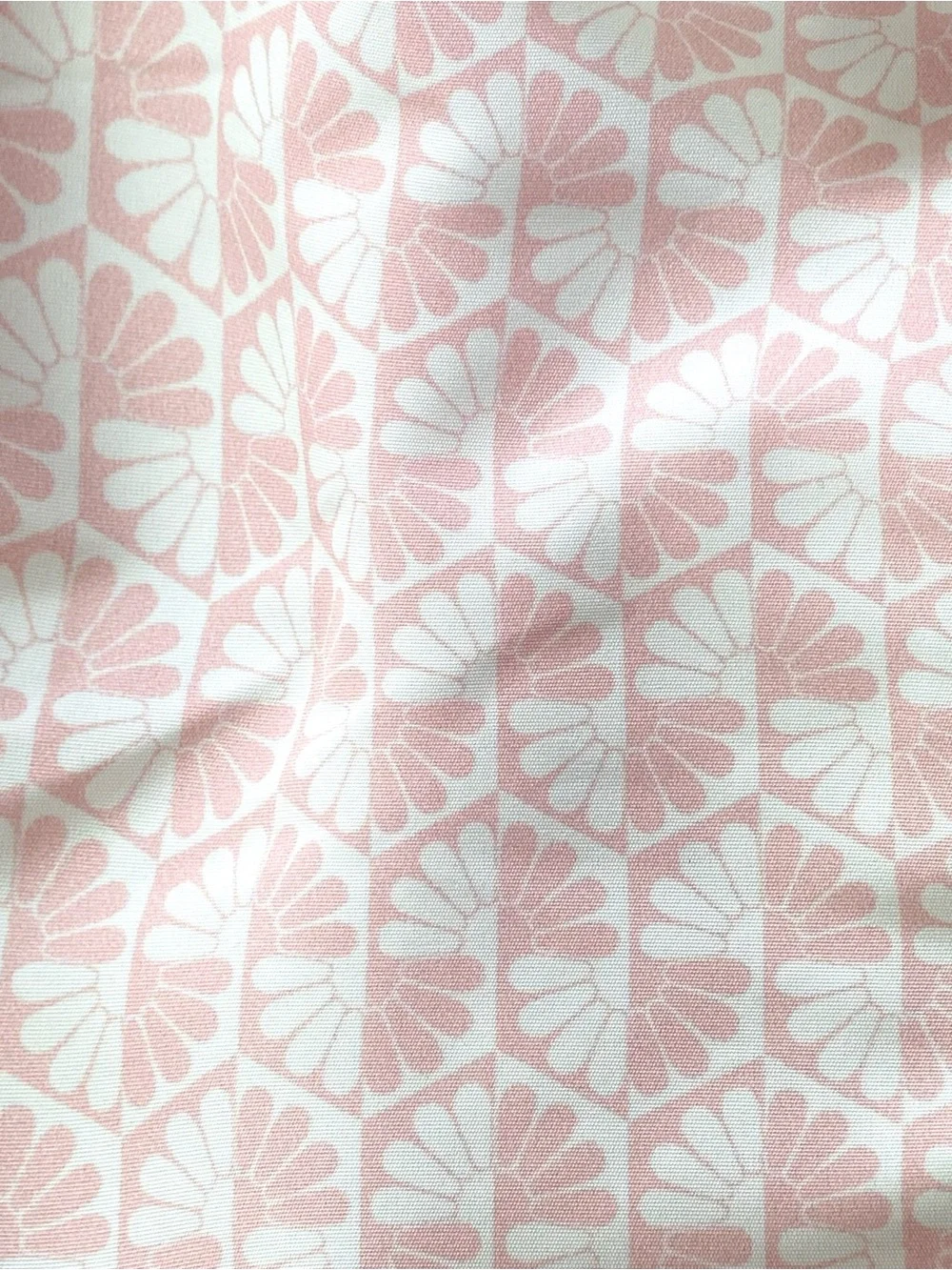 Orlebar Brown Bulldog Otaru Swim Shorts 32 SS23 Pink Geometric Print Fasteners